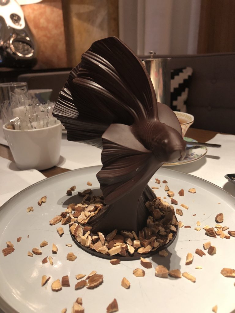 Pâques-2019-Nicolas-Paciello-Prince-de-Galles-Paris-création-chocolat